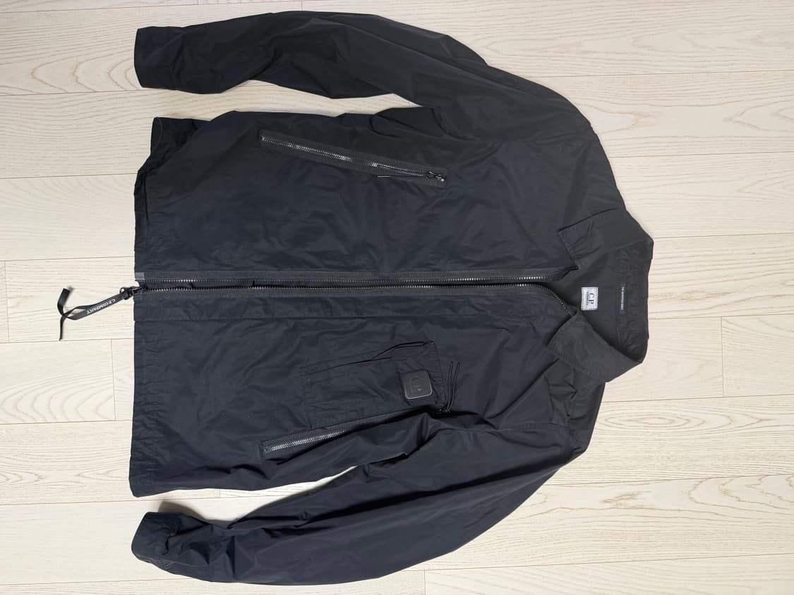 C.P. 컴퍼니 메트로폴리스 시리즈 멤리 자켓 블랙 - 22SS 상품이미지1