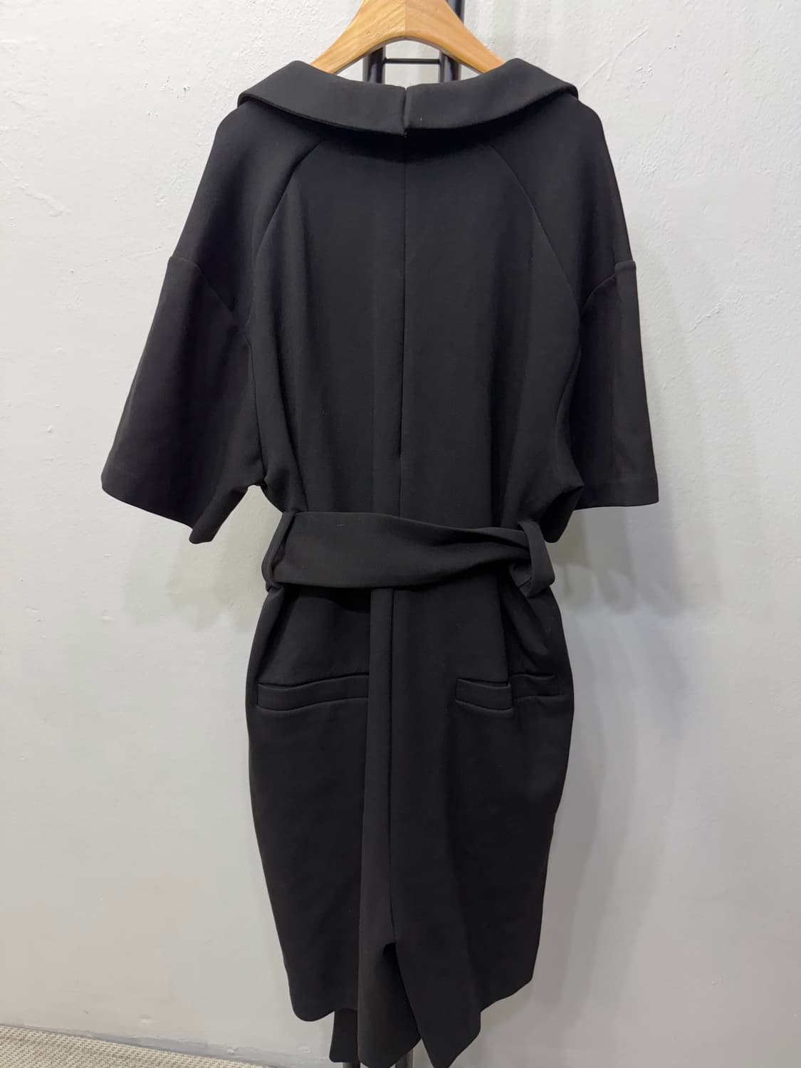 정품) COS 코스 블랙 벨트 점프수트 M 상품이미지4