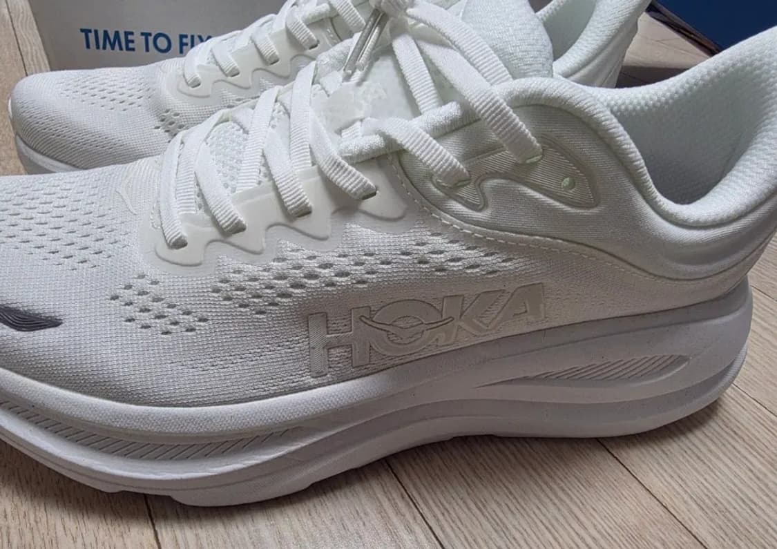 HOKA 스니커즈 화이트 상품이미지1