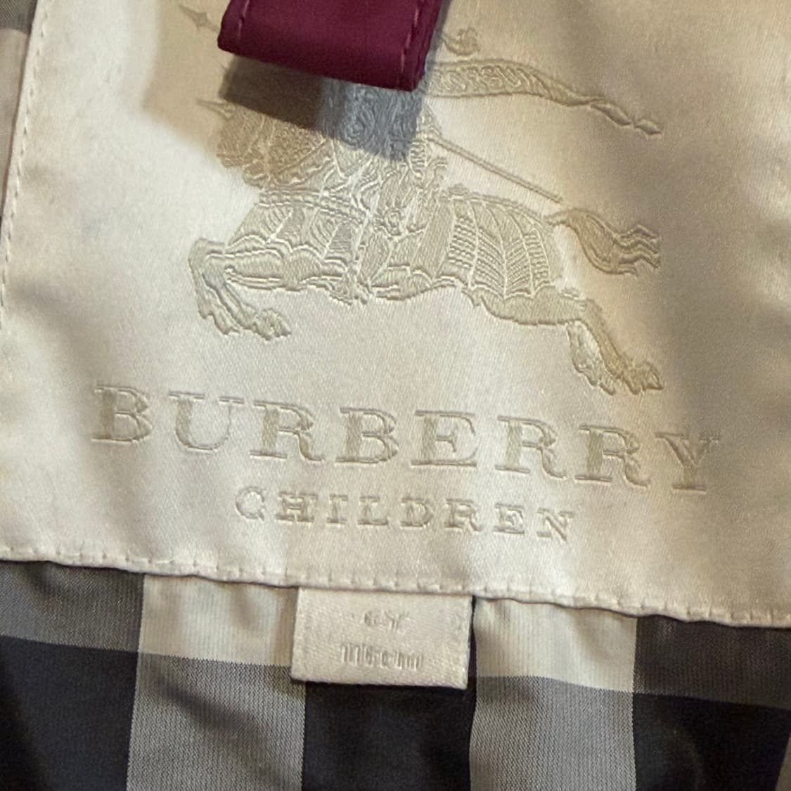 버버리 키즈 (6Y) 칠드런 후드 윈드러너 바람막이 자켓 상품이미지2