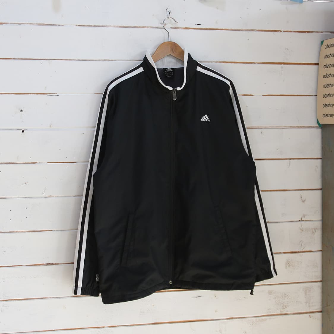 (착용컷) 아디다스 올드스쿨 트랙 자켓 (남성용 105) 상품이미지1