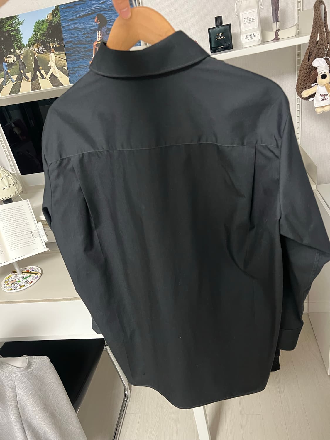 르메르 오피서 셔츠 50사이즈 블랙 판매합니다 상품이미지2