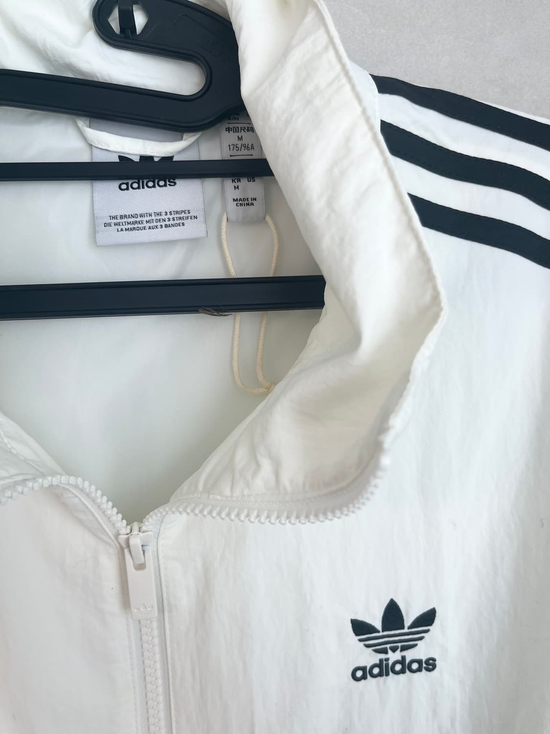 아디다스 파이어버드 흰,검 바람막이 (M)  상품이미지4