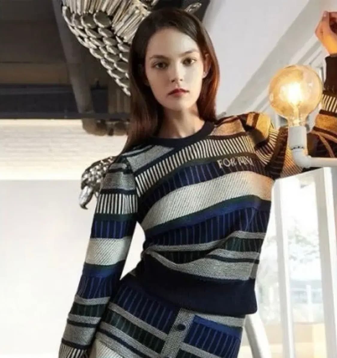 에고이스트 퍼프소매 니트 상품이미지1