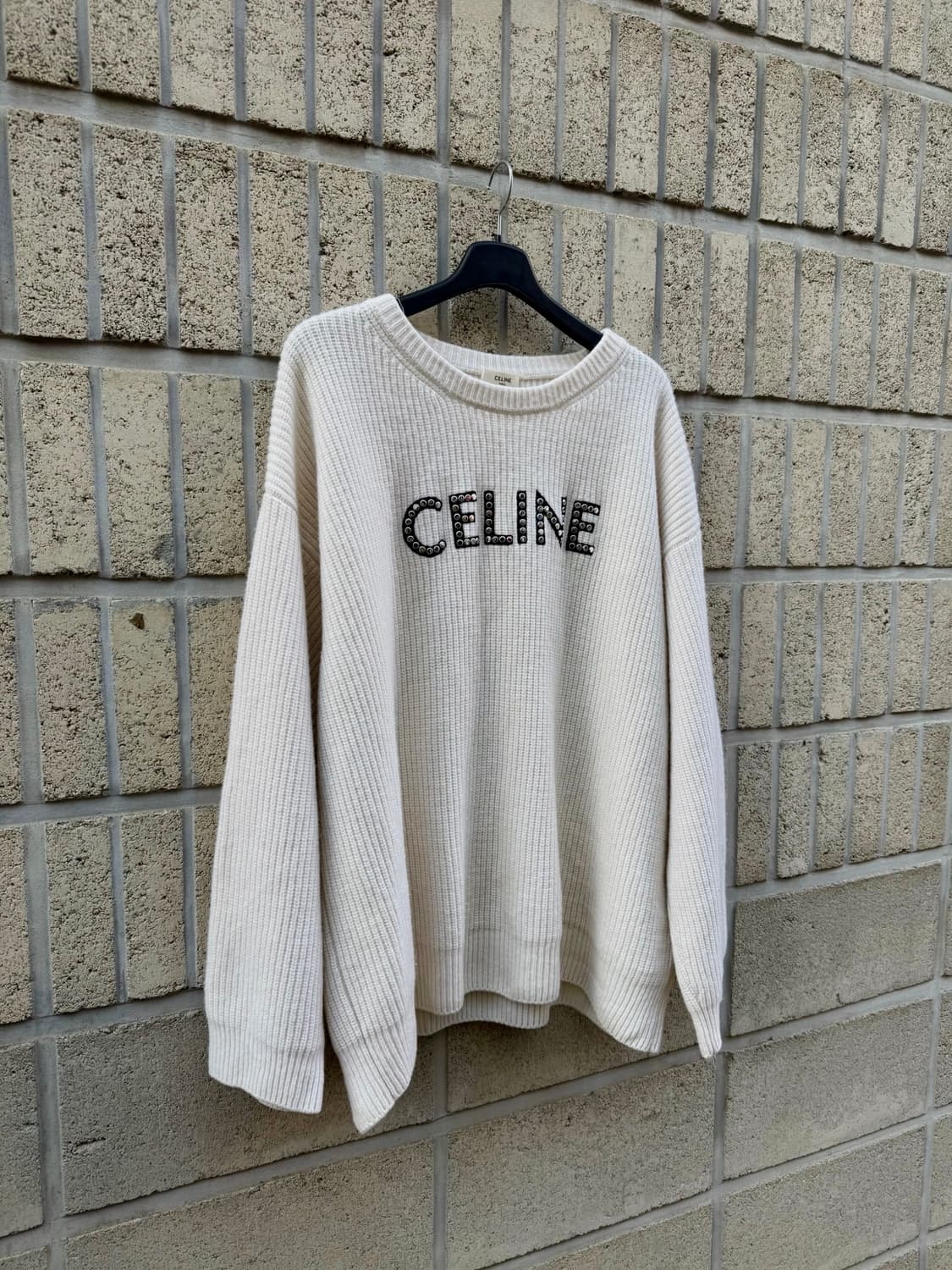 셀린느 울 리브스 스터드 로고 니트 상품이미지6