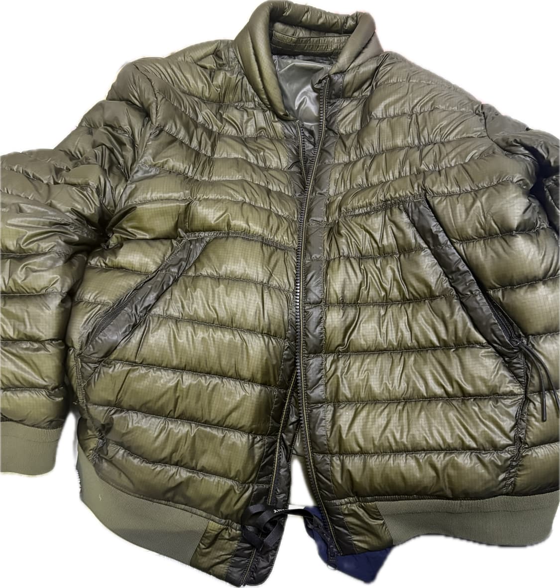 Cp컴퍼니 dd쉘 경량패딩 팝니다! 상품이미지1