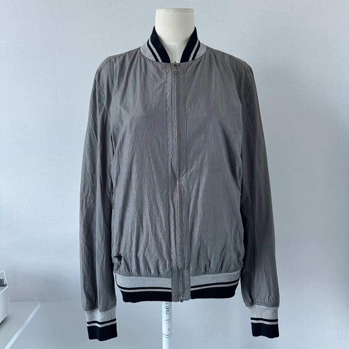 디올 BEE 자수 잔체크 집업 50 상품이미지3