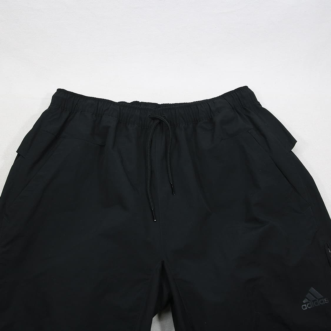 (착용컷) 아디다스 나일론 트랙 조거 팬츠 (남성용 M) 상품이미지4