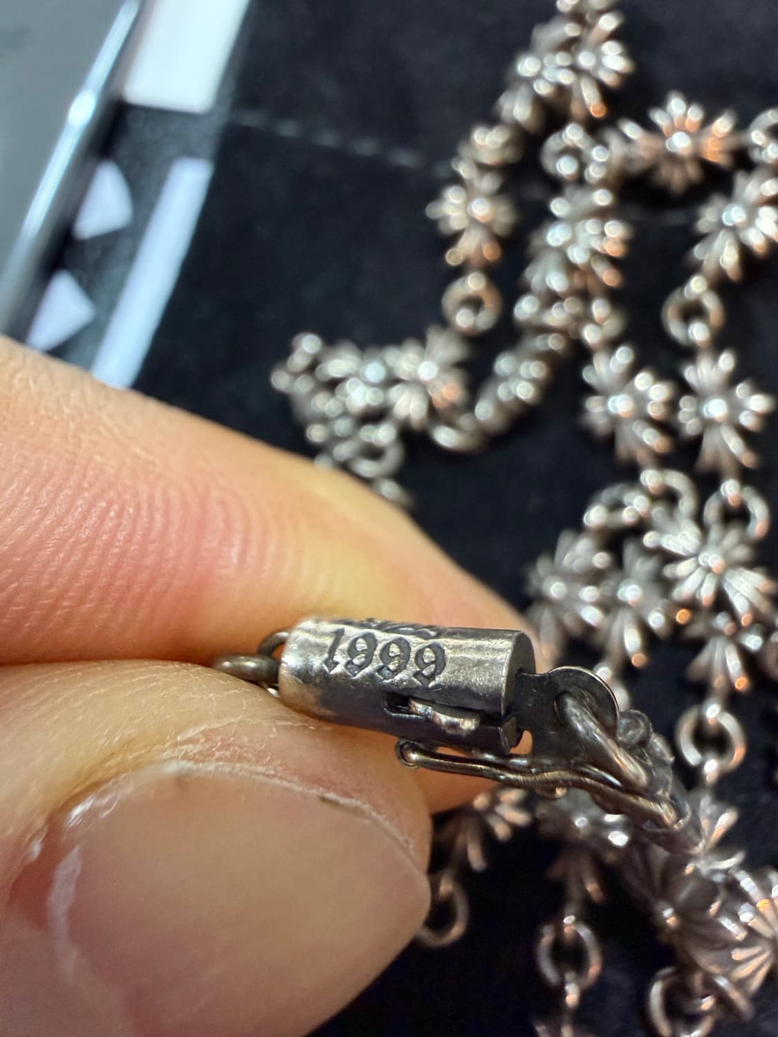 크롬하츠 정품 신형 타이니크로스 25인치 목걸이 팝니다.!! 상품이미지5