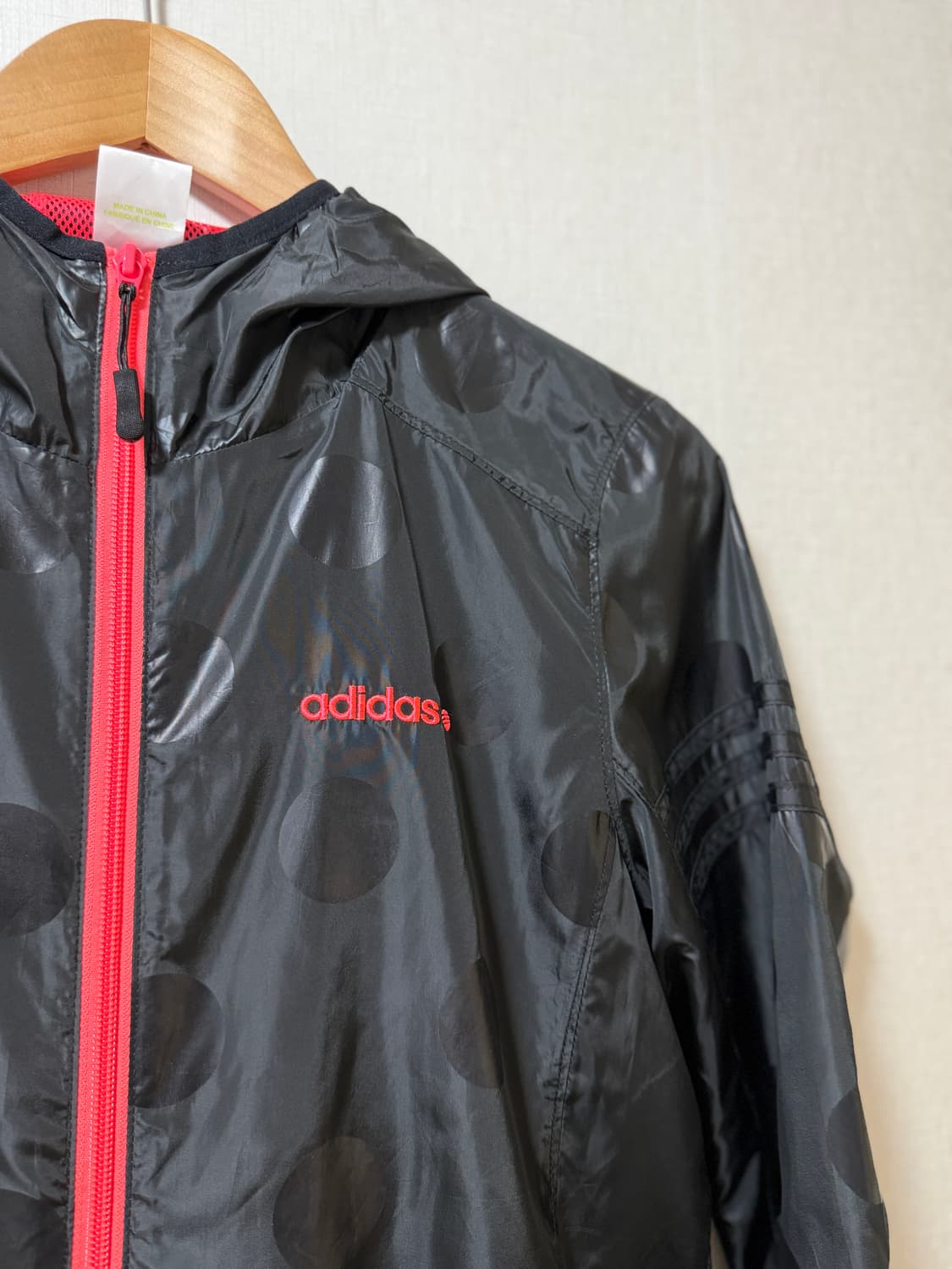 아디다스 네오 폴카 도트 바람막이 상품이미지3