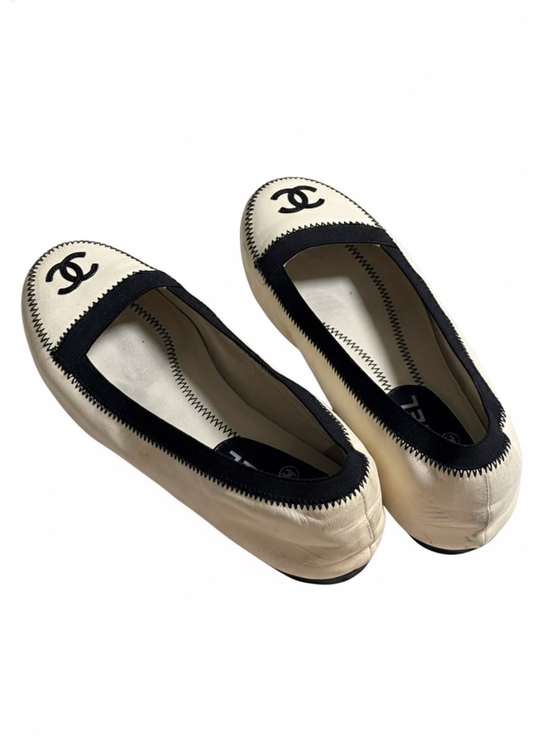 샤넬 화이트 레더 플랫슈즈 상품이미지3