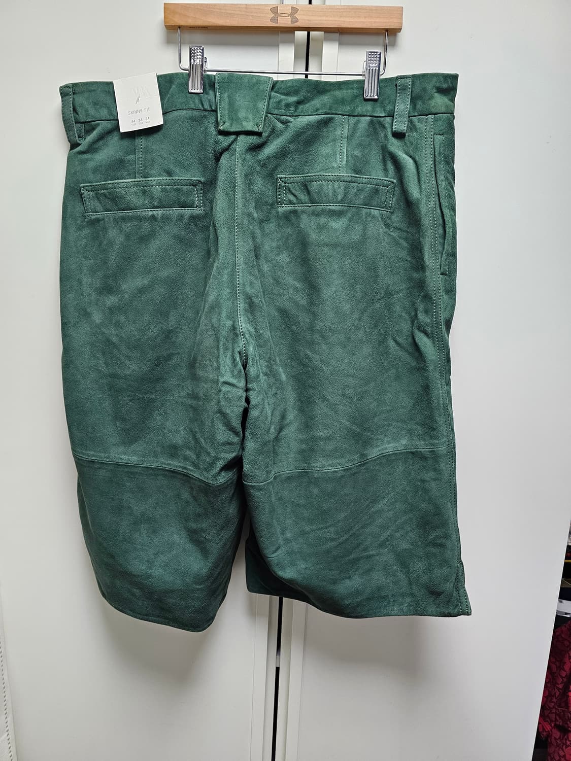 새상품 자라 양가죽 스웨이드 릴렉스핏 버뮤다 팬츠 상품이미지5