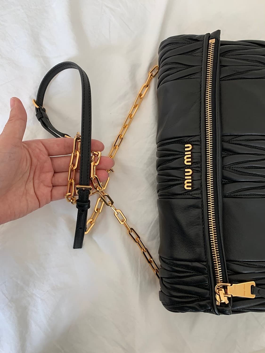 미우미우 마틀라쎄 체인 플랩 크로스백 숄더백 상품이미지8