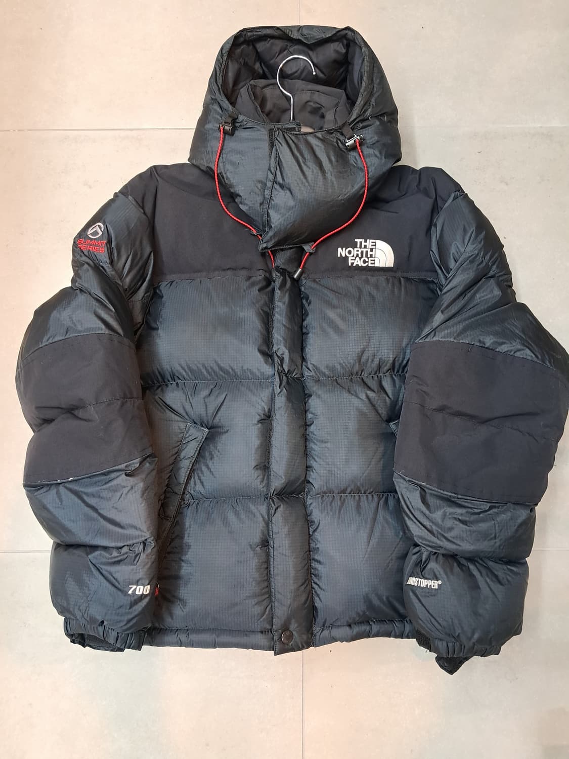 노스페이스 써밋 윈드스토퍼 700 패딩 상품이미지1