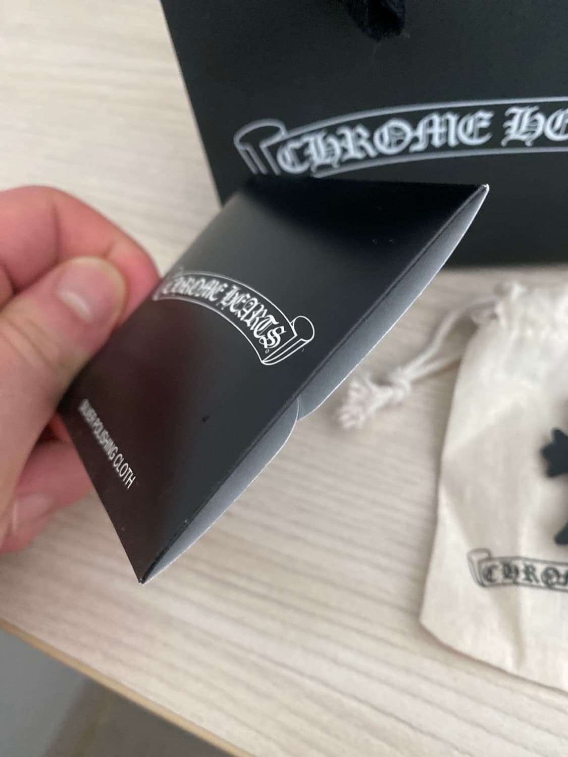 크롬하츠 실리크롬 ch 크로스 펜던트 블랙 2022/2023 상품이미지3