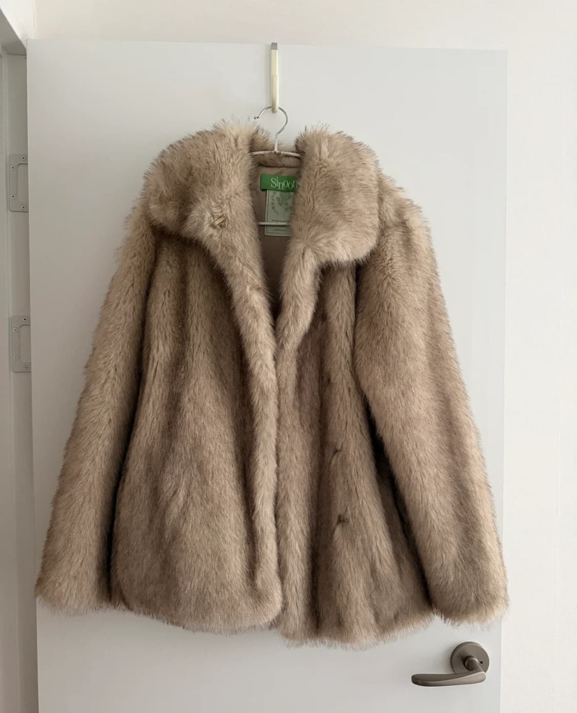 시눈 퍼 자켓 애쉬브라운 상품이미지1