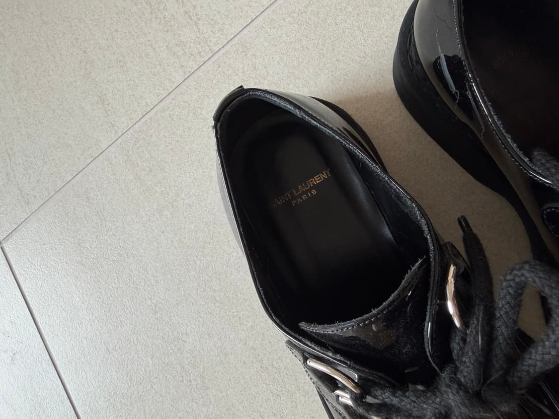 생로랑 블랙 에나멜 로퍼 37 상품이미지3