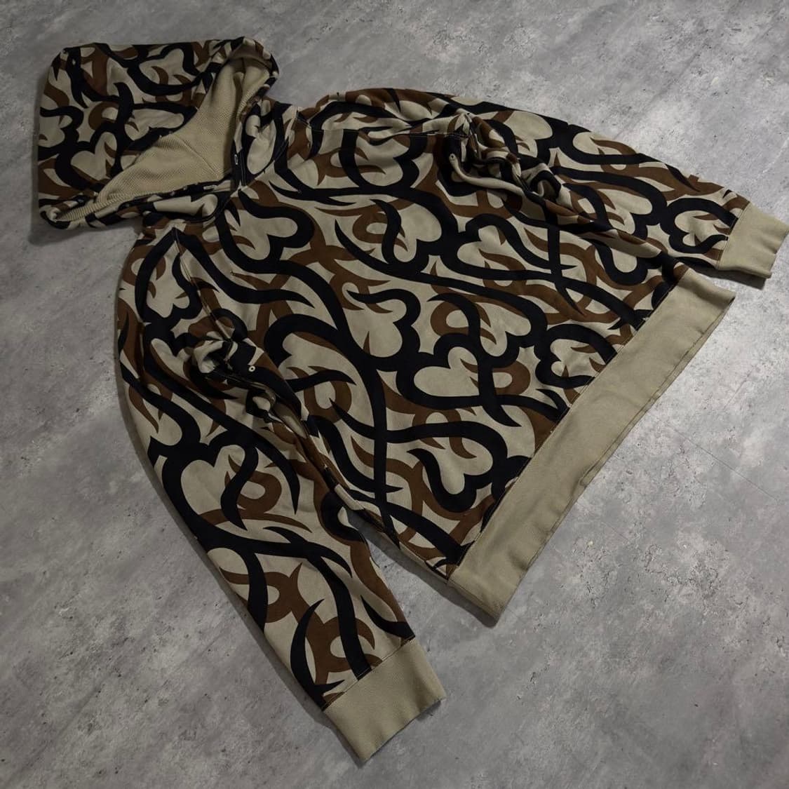 04AW 넘버나인 기브기 하트 트라이벌 후드 상품이미지2