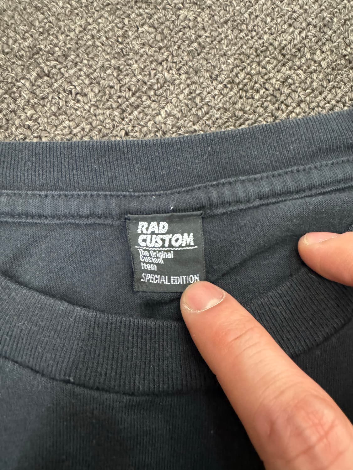 OS)Rad Custom 빈티지 프린팅 여성 블랙 반팔 상품이미지3