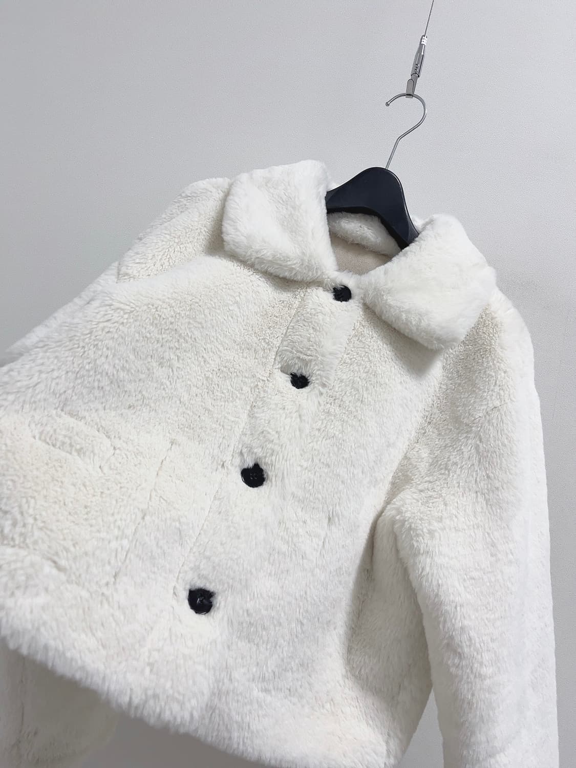 도프셉 화이트 퍼 자켓  상품이미지4