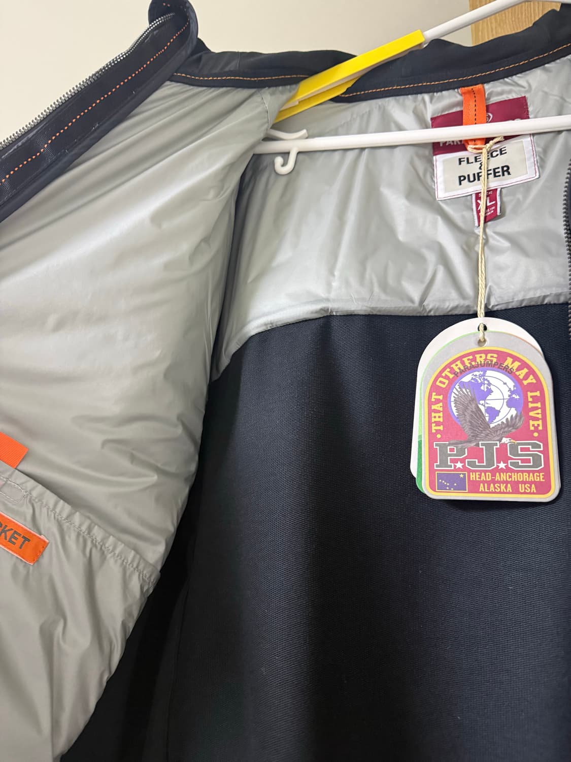 파라점퍼스 니트경량패딩 XL 새제품 상품이미지2