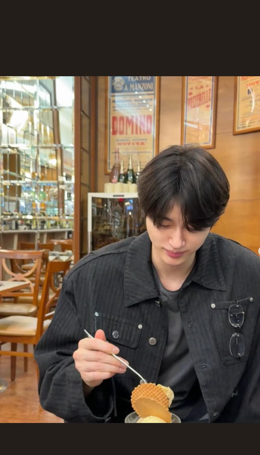 프라다 쉐브론 데님 자켓 M 상품이미지6