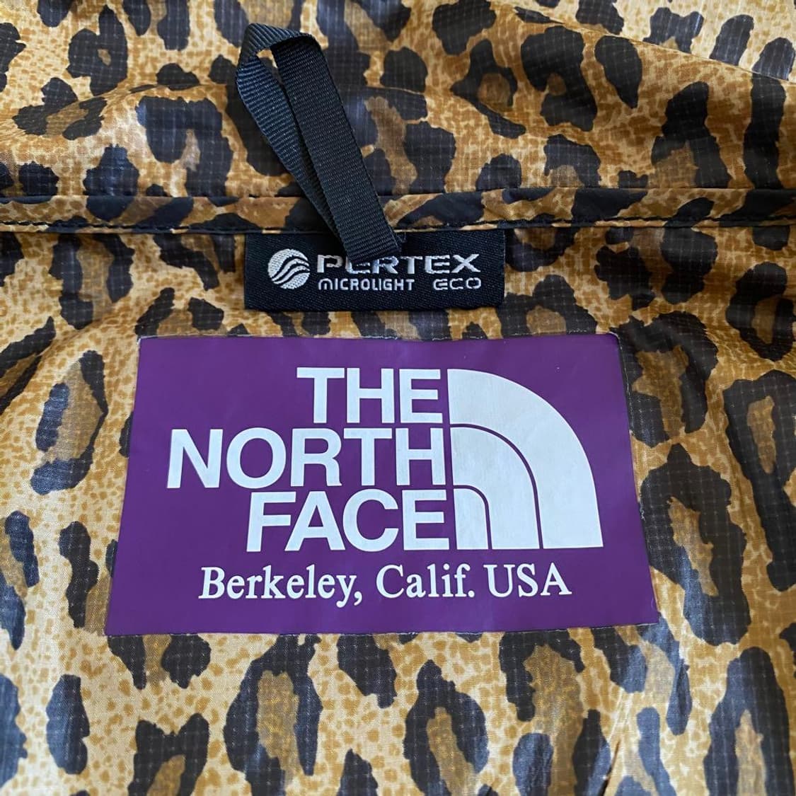 노스페이스 퍼플라벨 30D 퍼텍스 레오파드 프린트 마운틴 윈드 파카 상품이미지8