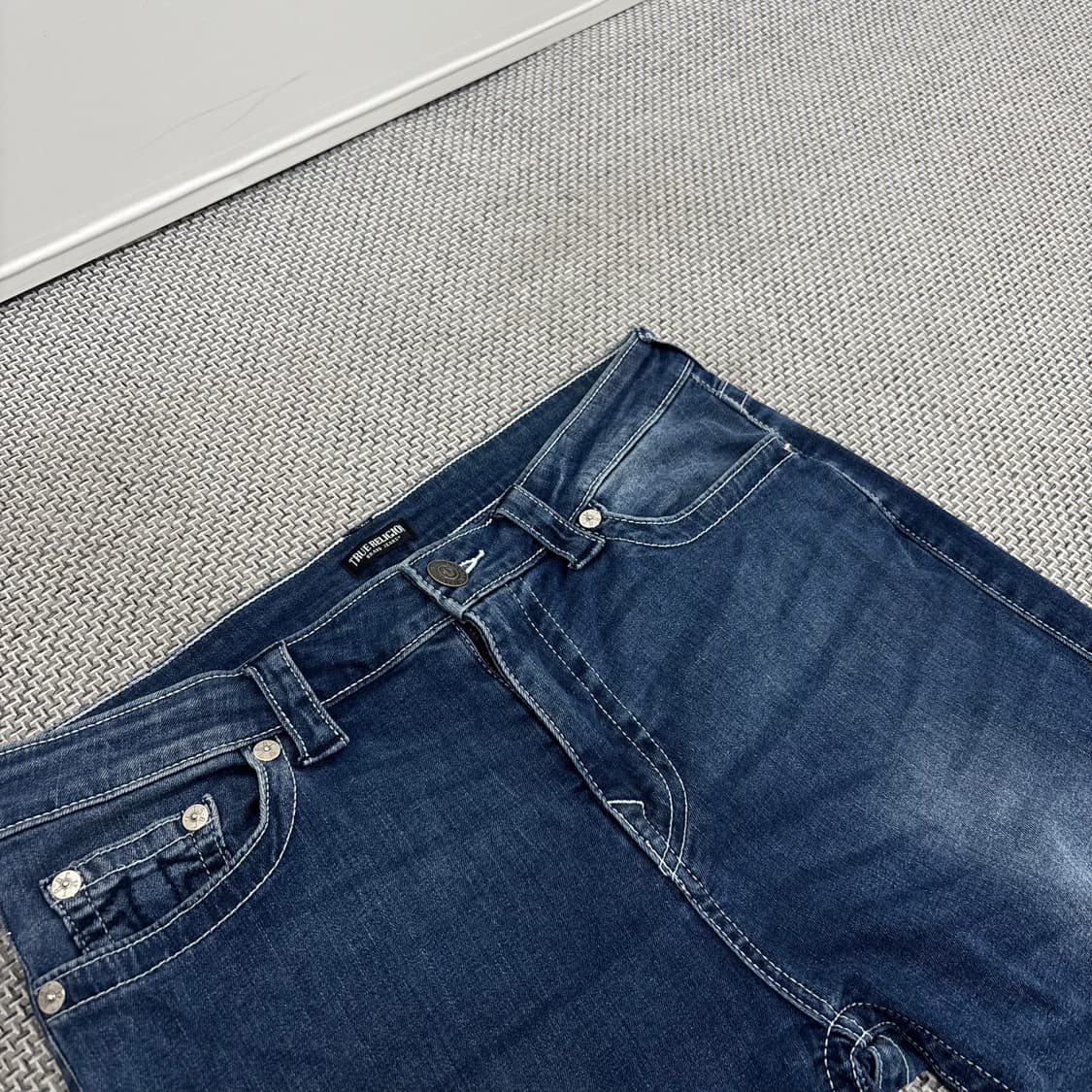 True Religion 남성 데님 팬츠 상품이미지3