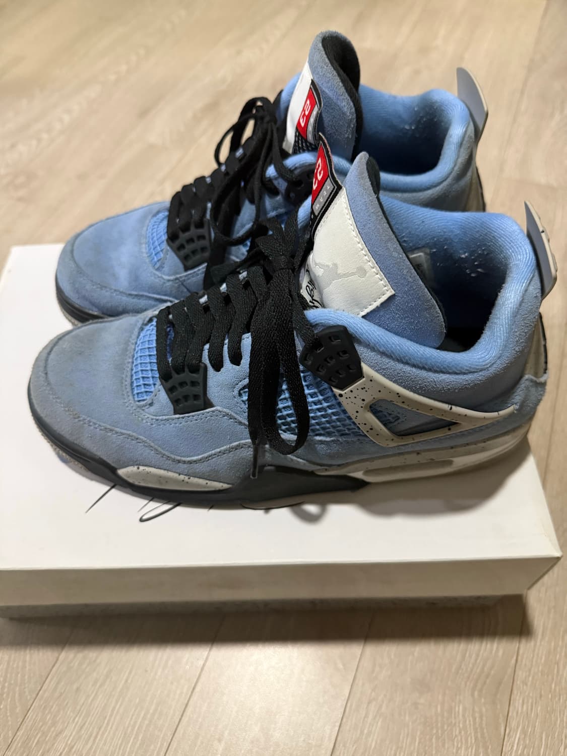 조던 4 유니버시티 블루 260 상품이미지1