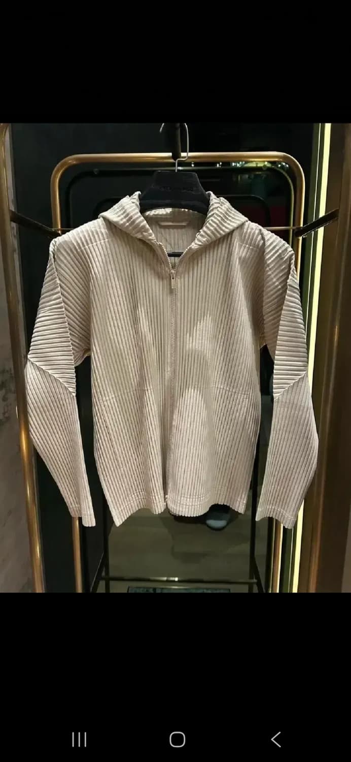 이세이미야케 옴므플리세 후드집업 아이보리 2사이즈 상품이미지1