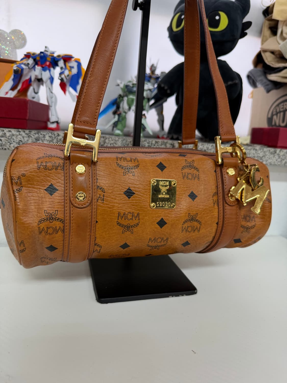 정품) MCM 비세토스 파피용 원통백  상품이미지2