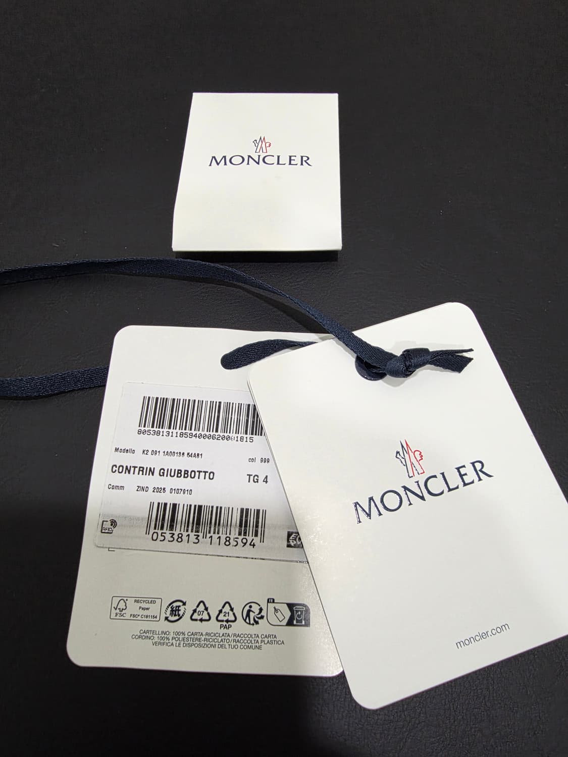 몽클레어 Contrin 다운베스트 패딩베스트 블랙 4 상품이미지10