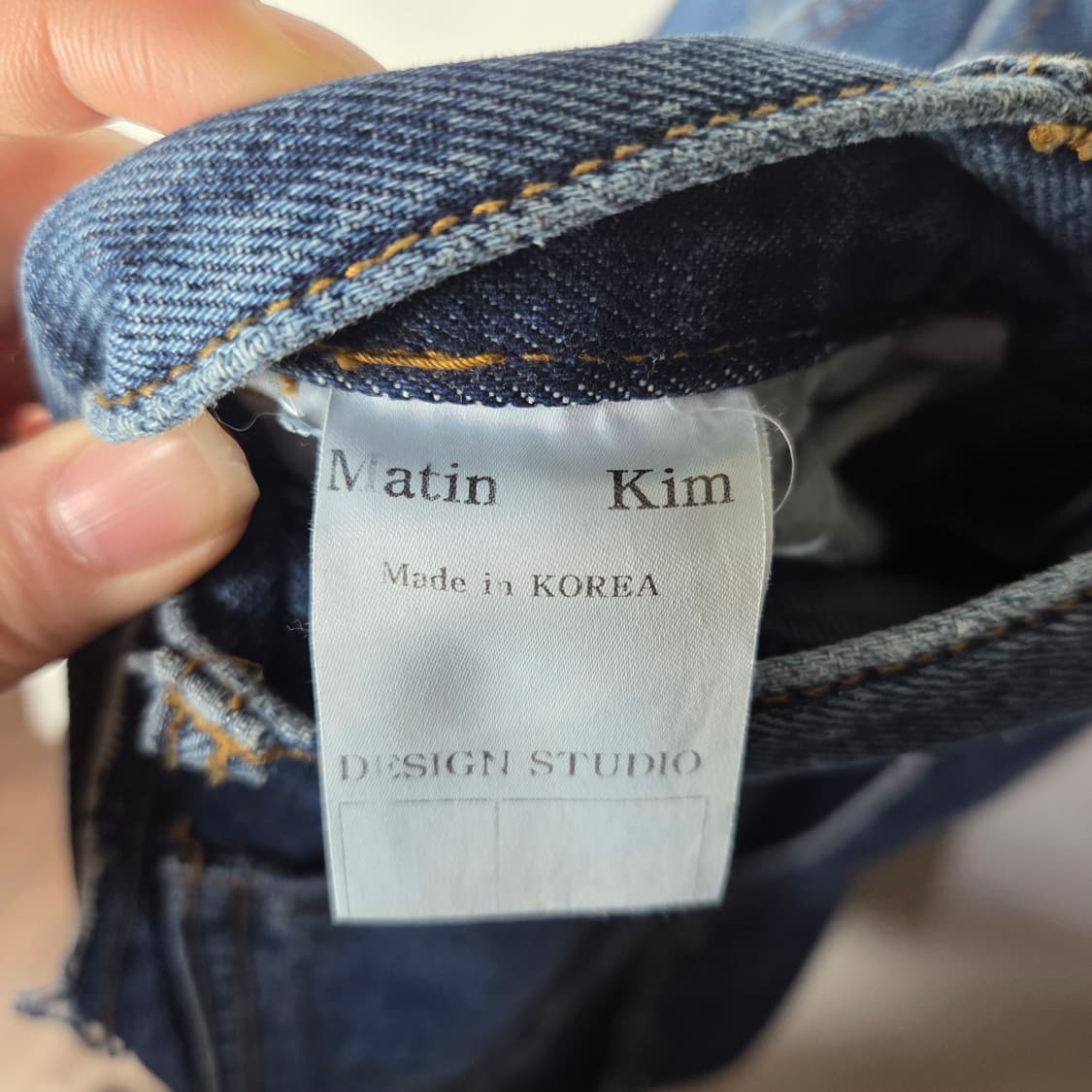 [Matin Kim] 마뗑킴 컷팅 루즈 데님팬츠 상품이미지4