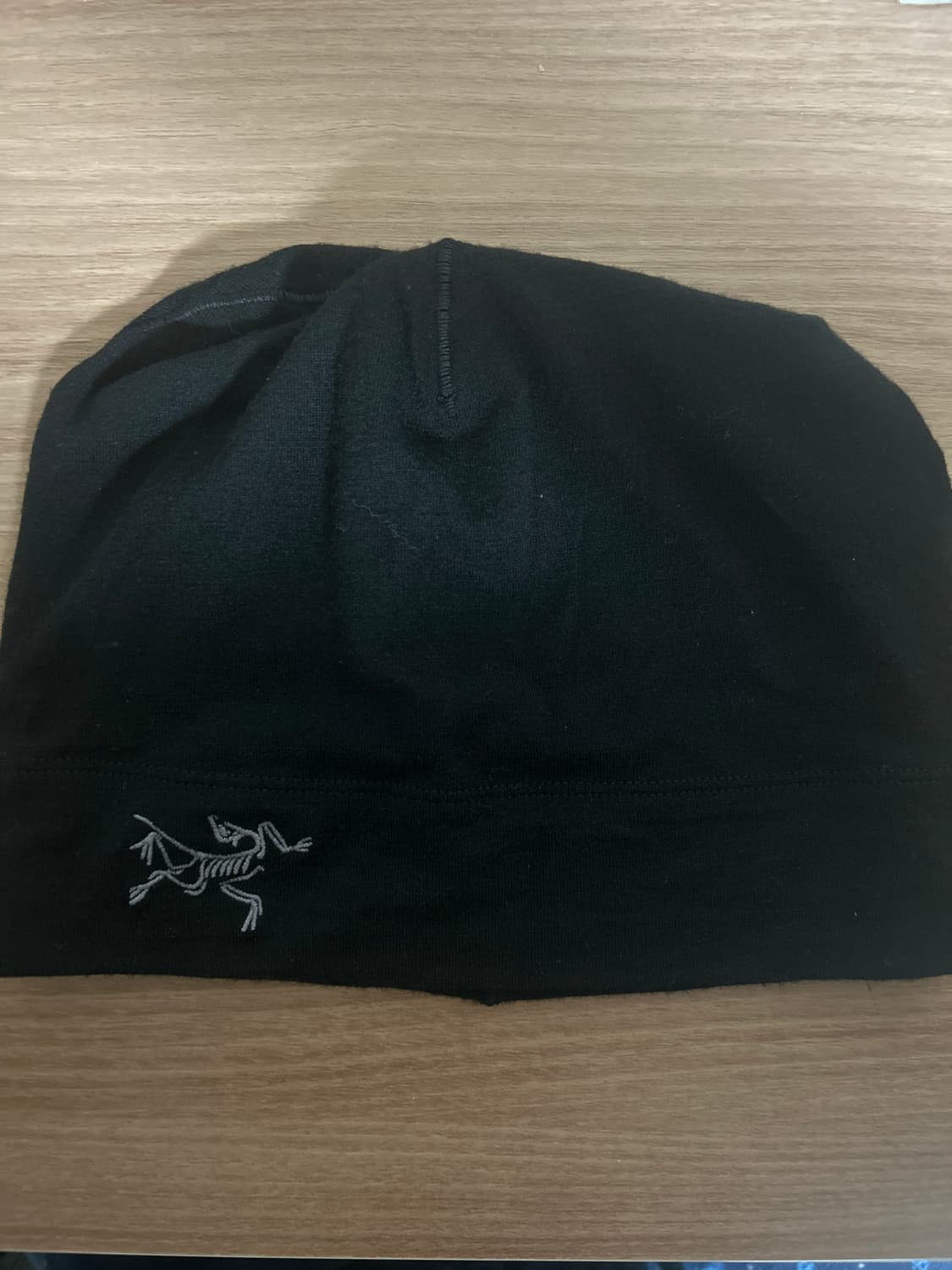 아크테릭스 로 라이트웨이트 울 토크 블랙 비니 상품이미지1