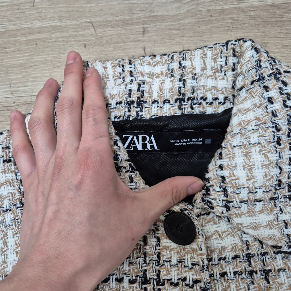 자라 여성 크롭 체크 트위드자켓 S(90) 상품이미지4