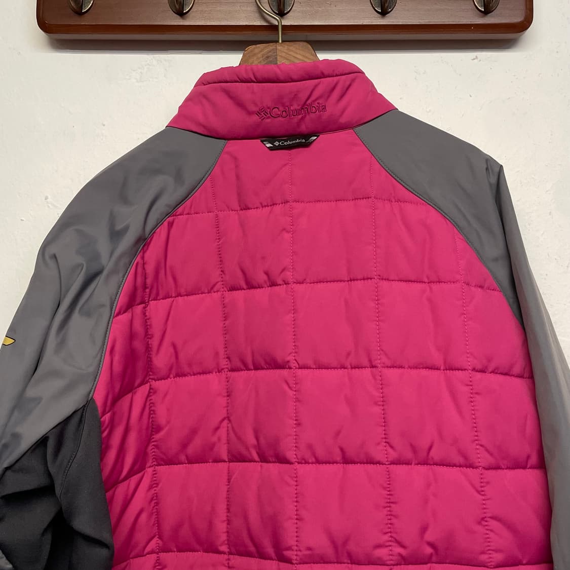 컬럼비아 티타늄 인터체인지 경량 패딩 자켓 상품이미지6
