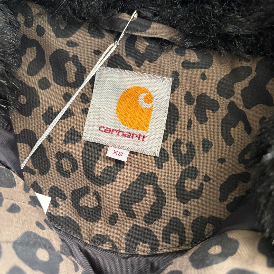 칼하트 트래퍼 레오파드 파카 XS 상품이미지7