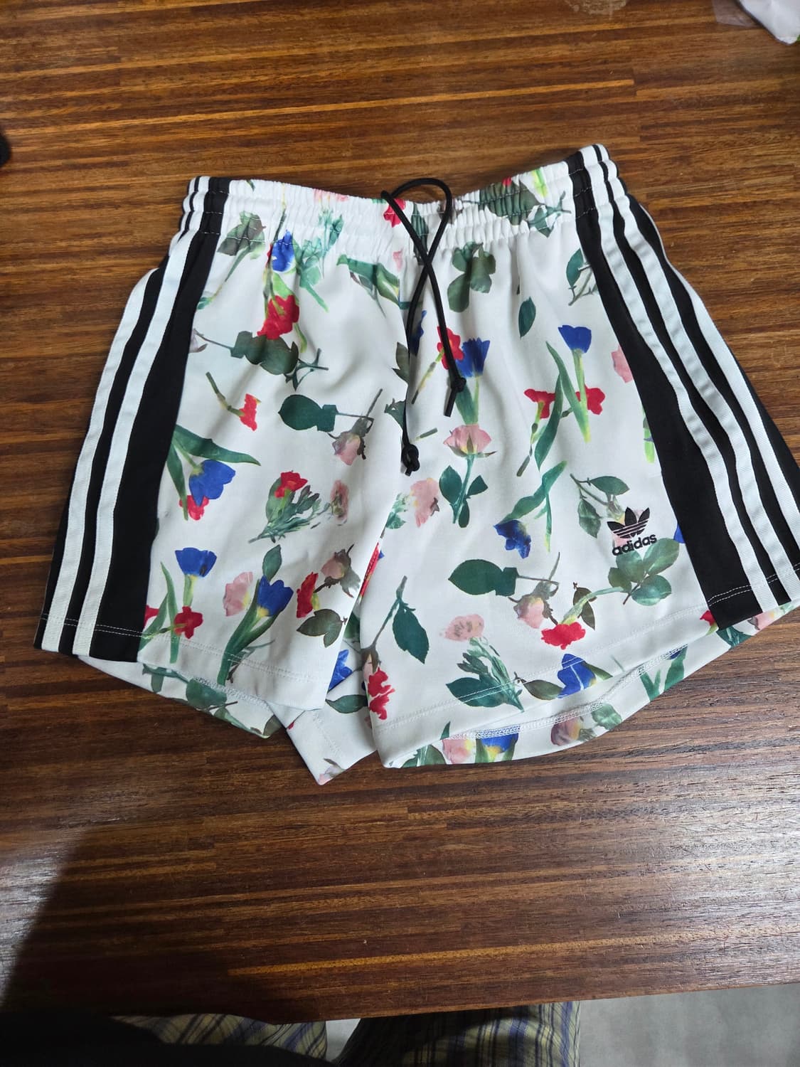 아디다스 플라워 파이어버드 트랙 쇼츠반바지 s 상품이미지1