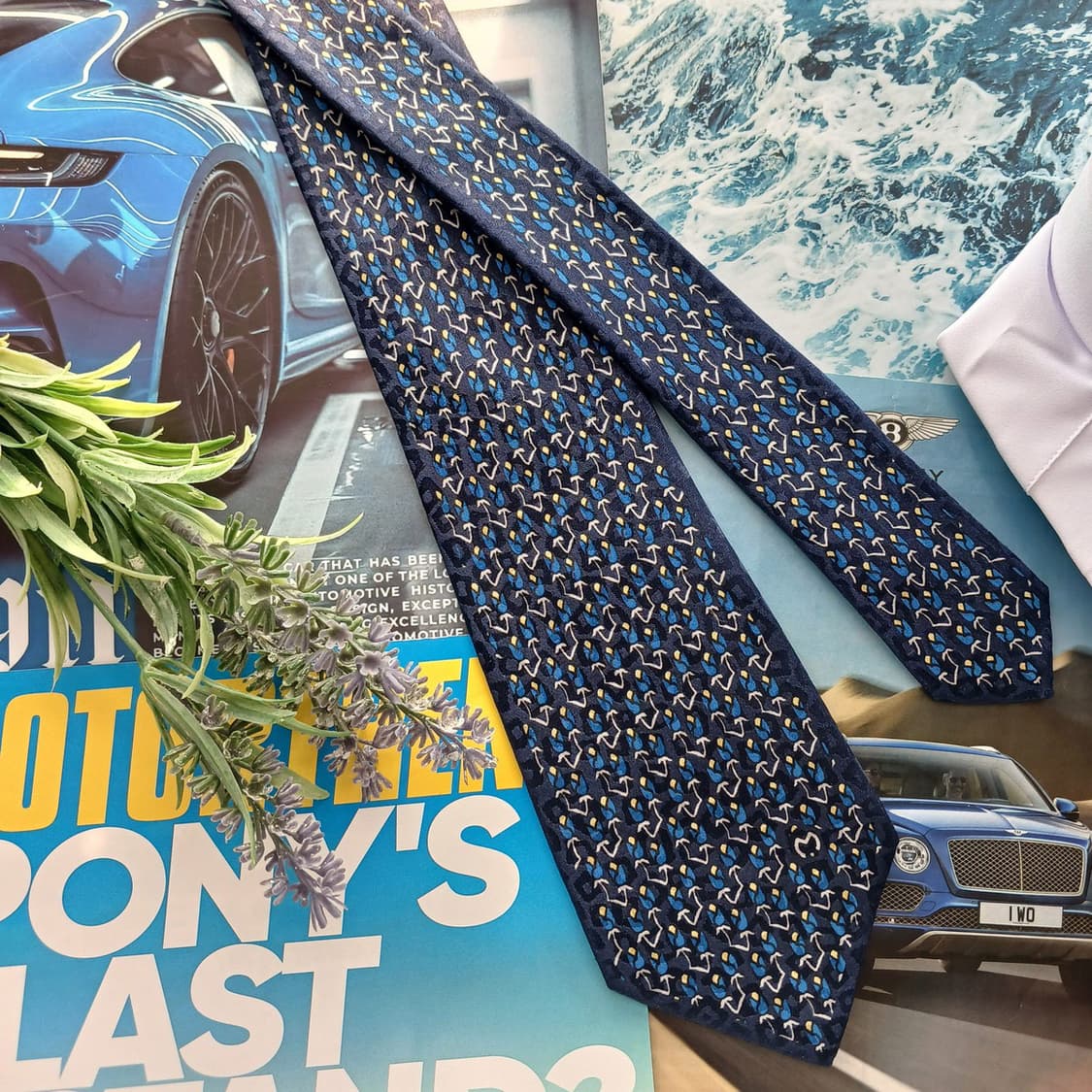 밀라숀 실크 네이비 앵커 패턴 넥타이 8.8cm A+등급 A18560
 상품이미지3