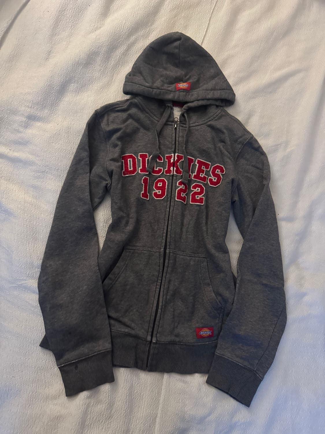 디키즈 차콜 + 버건디패치 후드집업 상품이미지1
