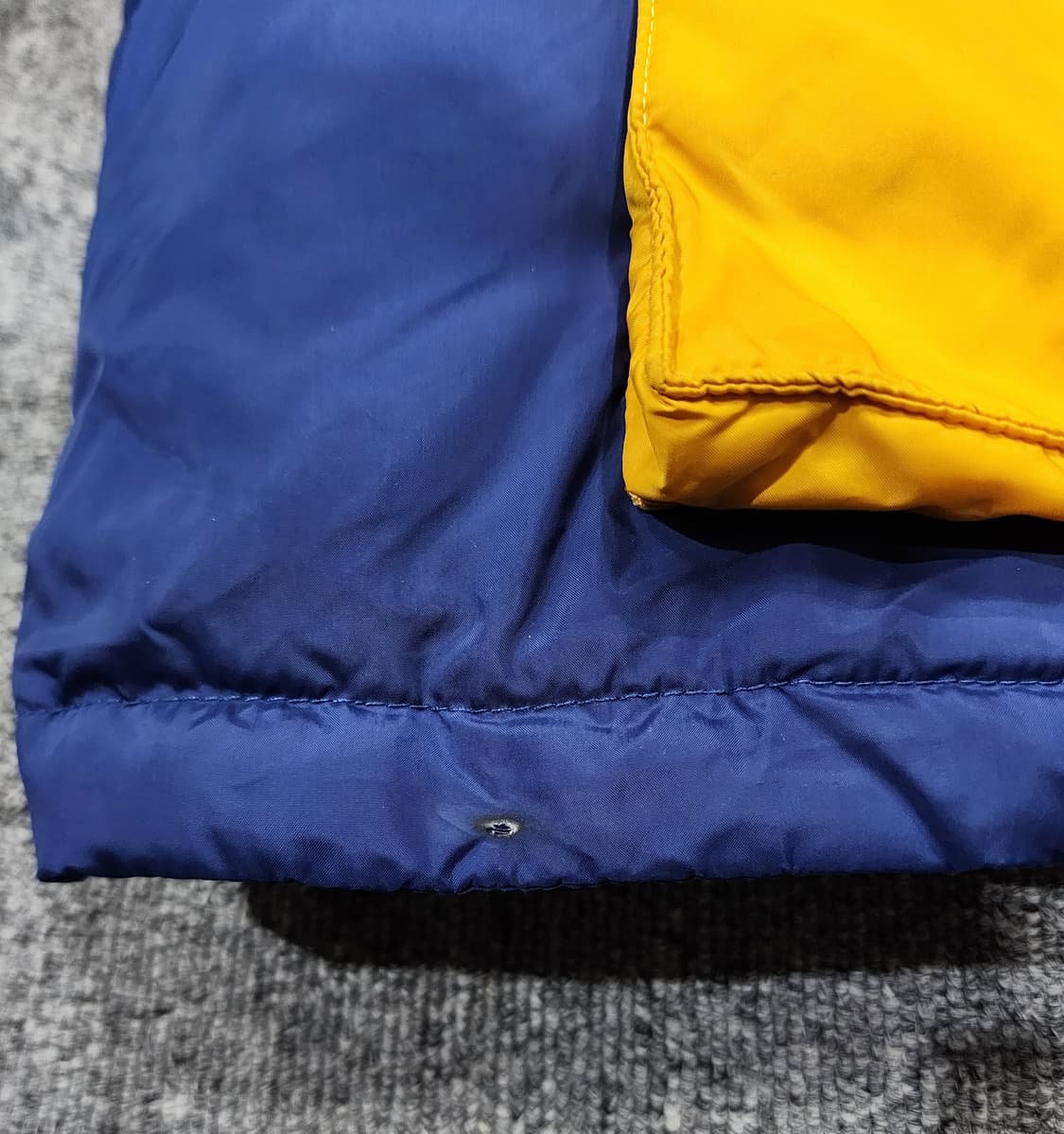 리바이스 스테이 루즈 컬러블록 다운 패딩 XL 상품이미지5