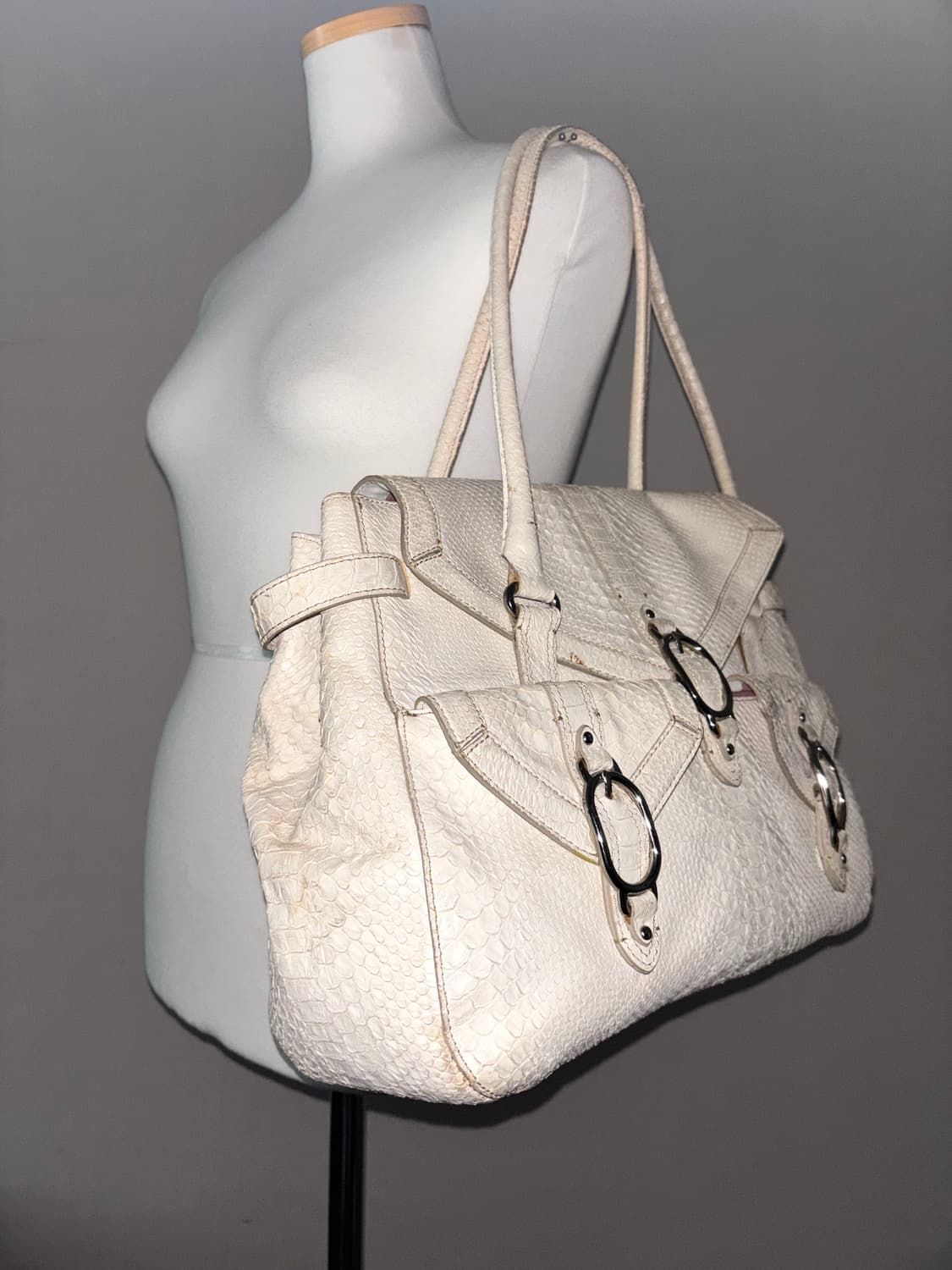 Cole haan vintage shoulder bag 상품이미지7