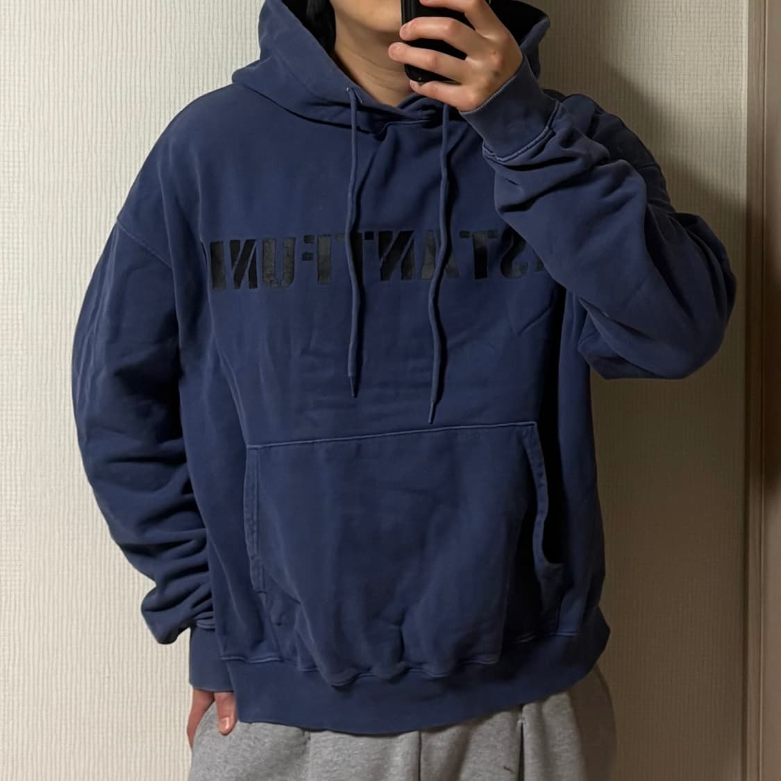 정품 인스턴트펑크 피그먼트 네이비 빅로고 오버핏 후드티 상품이미지1