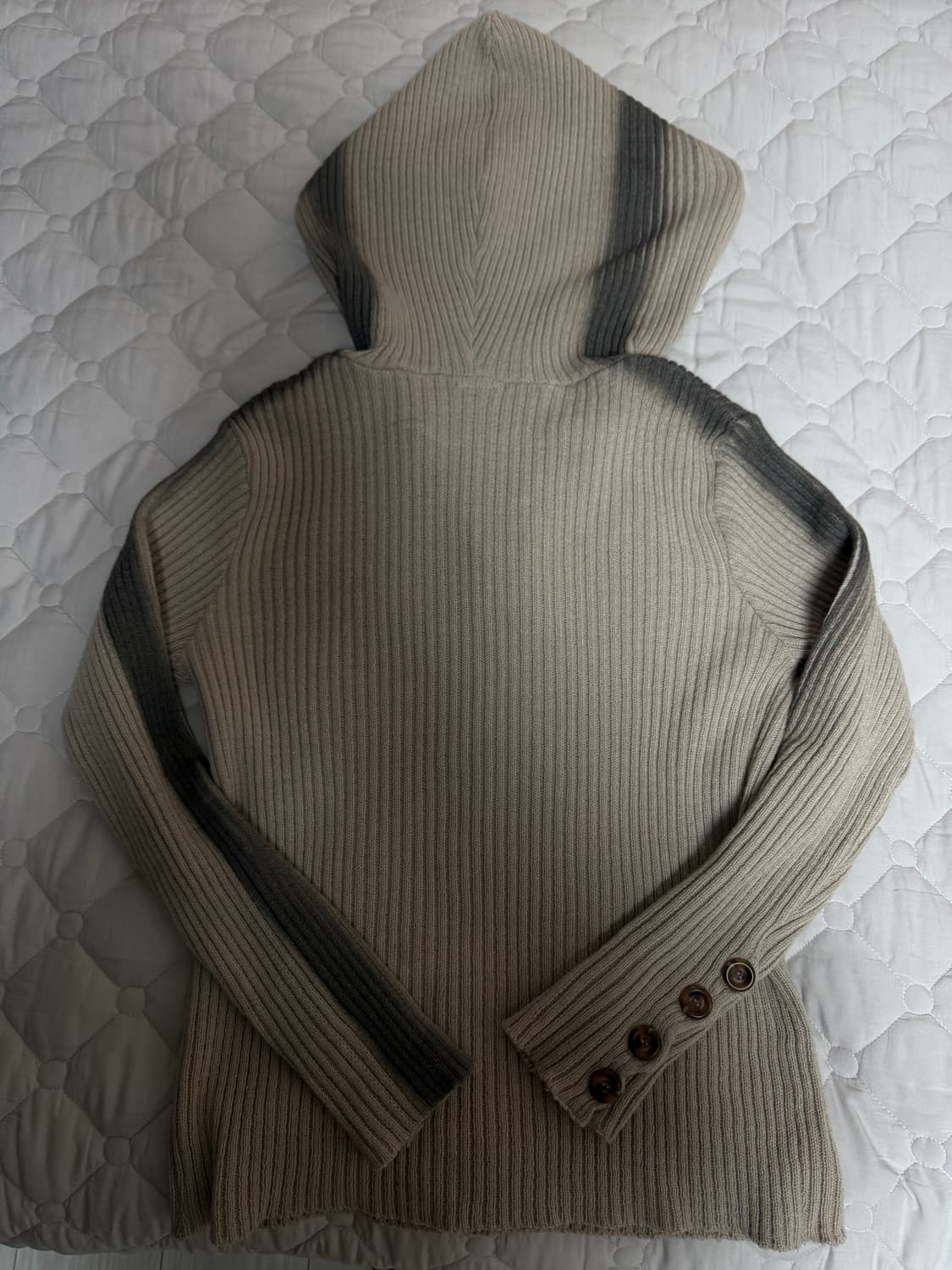 스모크어 스타 SPRAYED STAR KNIT HOODIE (BEIGE) 상품이미지4