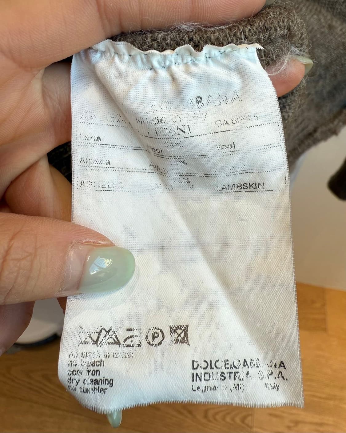 돌체앤가바나 브라운 하프버튼 램스킴 울 니트  상품이미지9