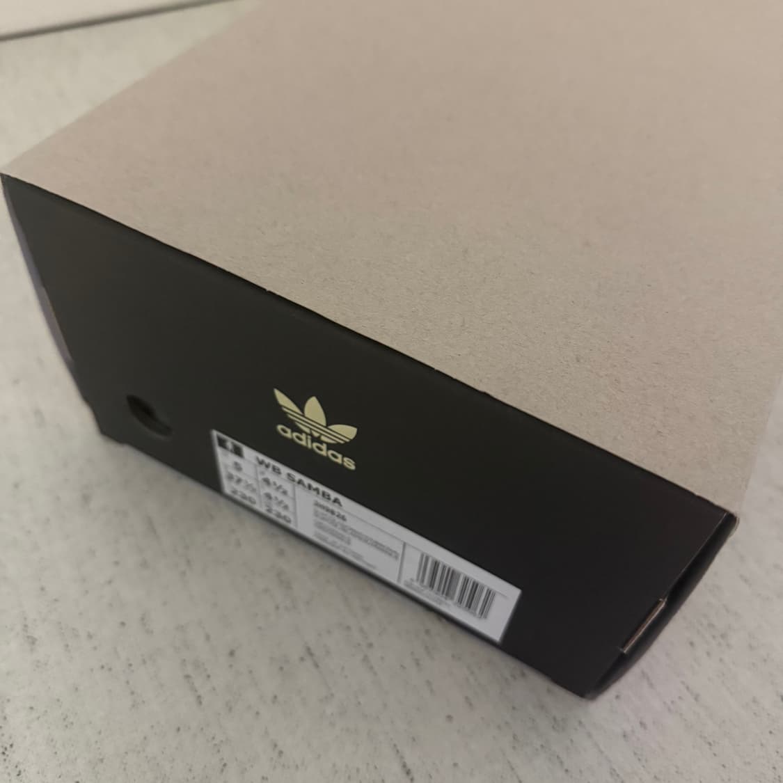 아디다스 x 웨일스 보너 삼바 브라운 화이트 상품이미지2