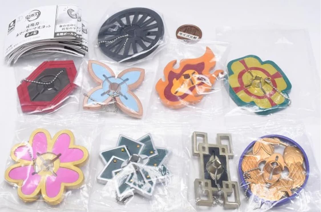 귀멸의칼날 일륜도 코등이 키링가챠 상품이미지3