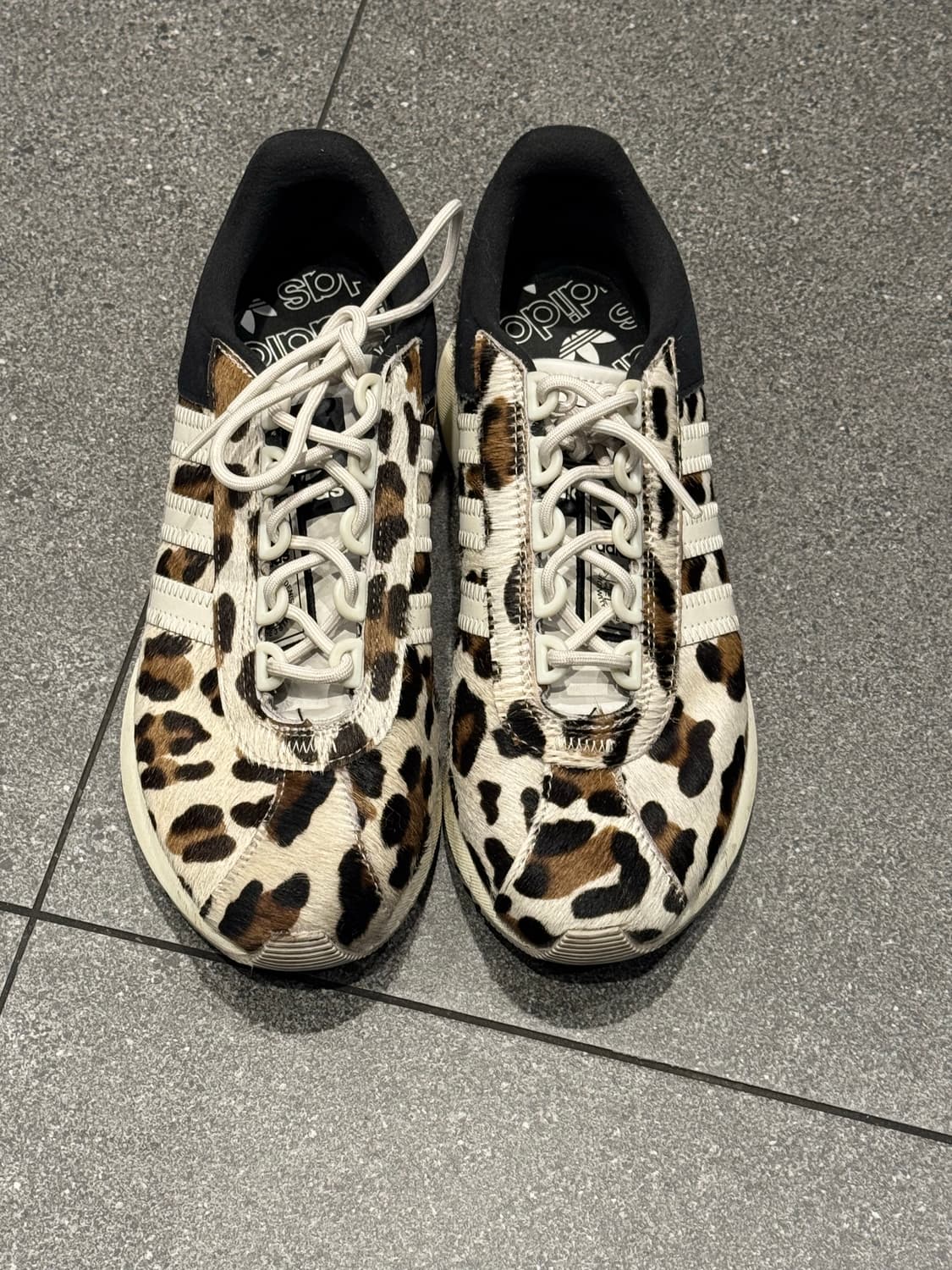 Adidas 아디다스 레어파드 송치 상품이미지1