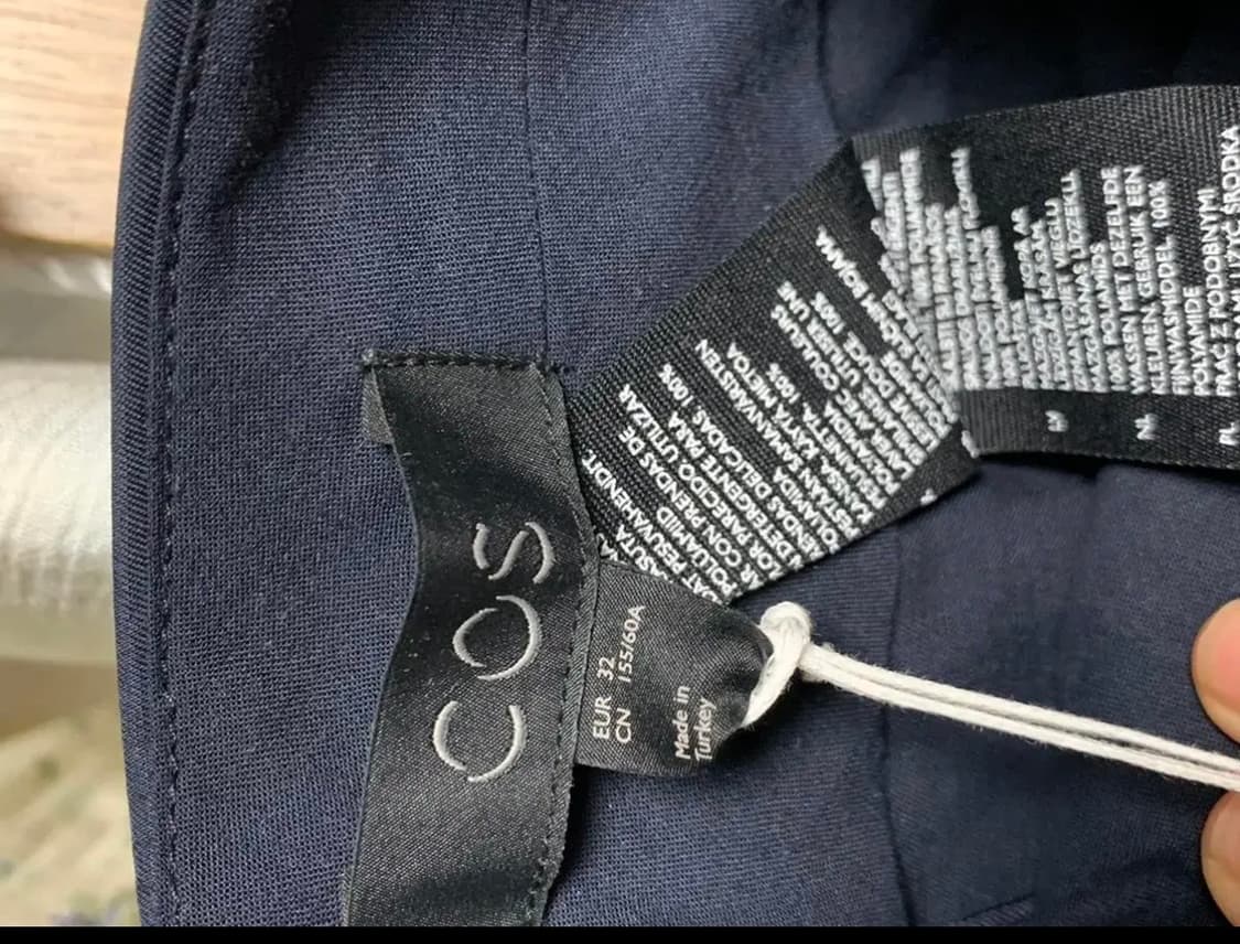 코스핀턱팬츠 코스표기 eu32size (24size) cos 상품이미지4