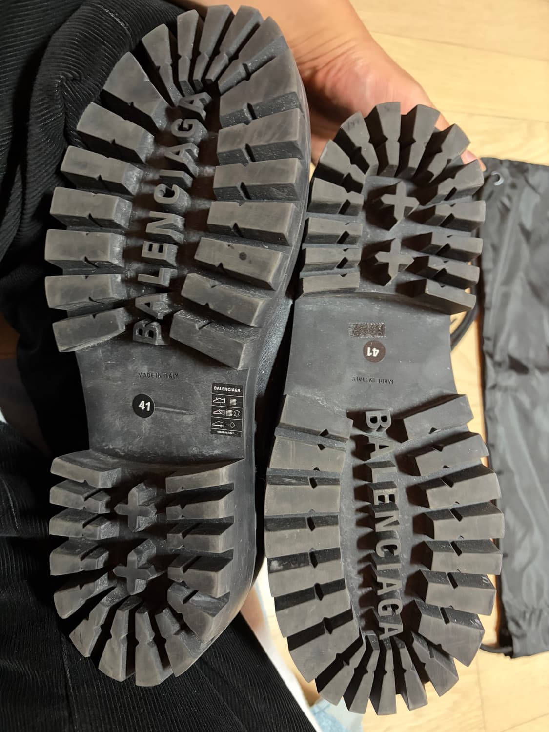 발렌시아가 컴뱃 스트라이크 부츠 상품이미지5